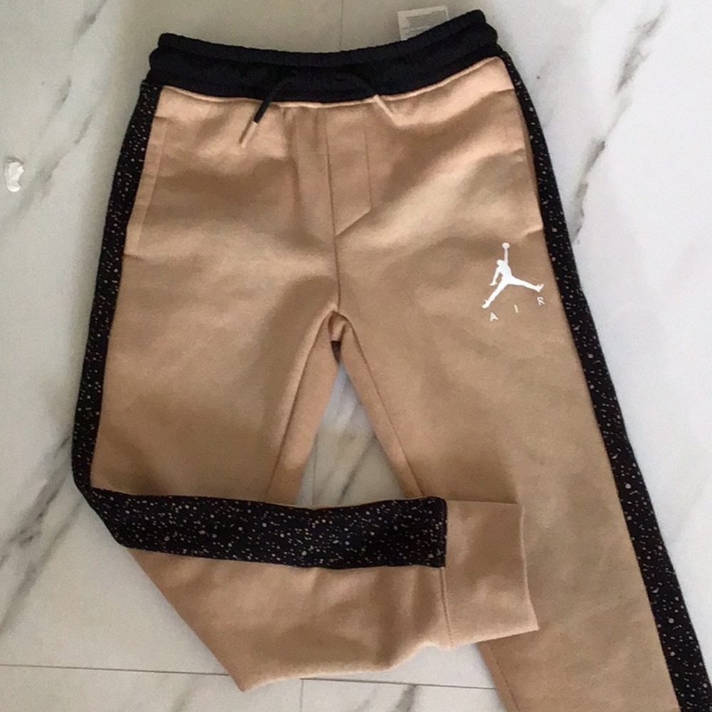 Jordan joggers